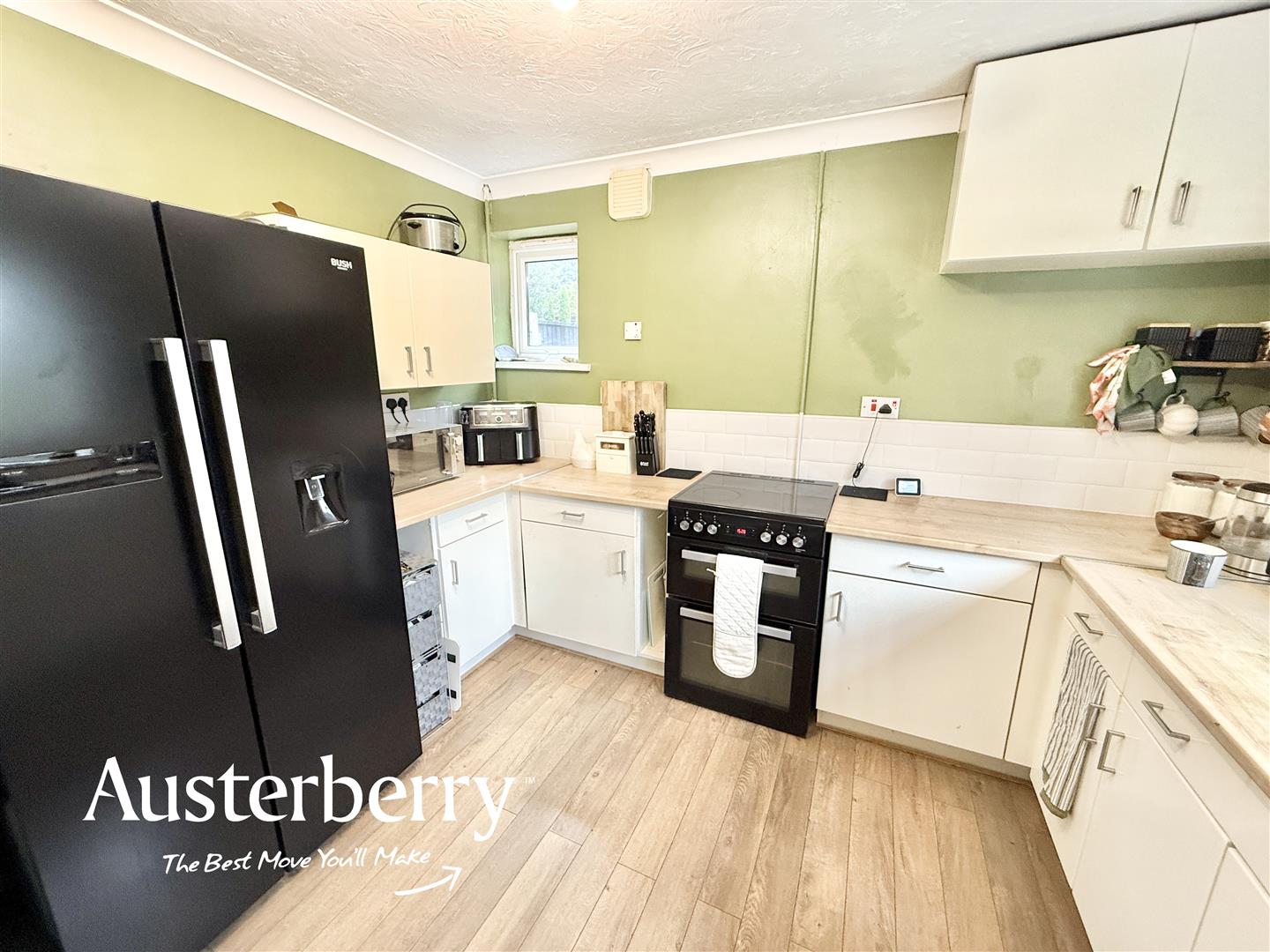 2 bed property in Minerva Road, Stoke-On-Trent
